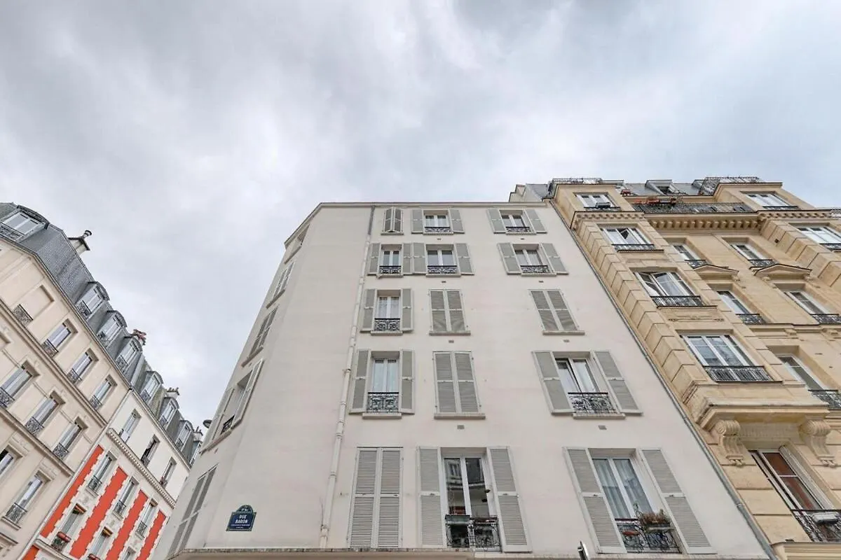 Appartement De Charme Au Coeur Des Batignolles Paris 0*,  France